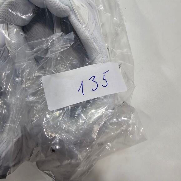 Nike Air Max 90 Sneaker in White - Picture 10 of 10